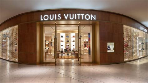 valutazione louis vuitton|lvmh louis vuitton.